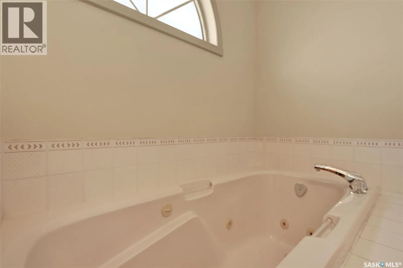 1430 Wascana HIGHLANDS