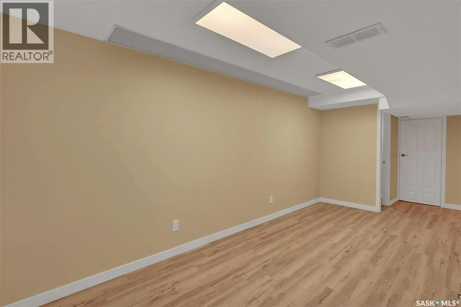 1430 Wascana HIGHLANDS