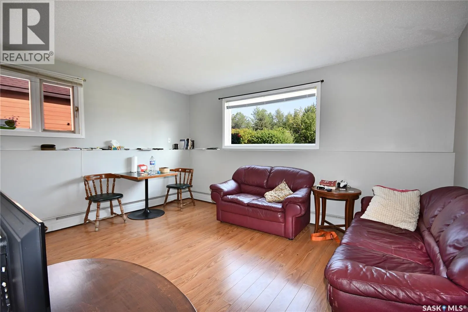 110 7th AVENUE S