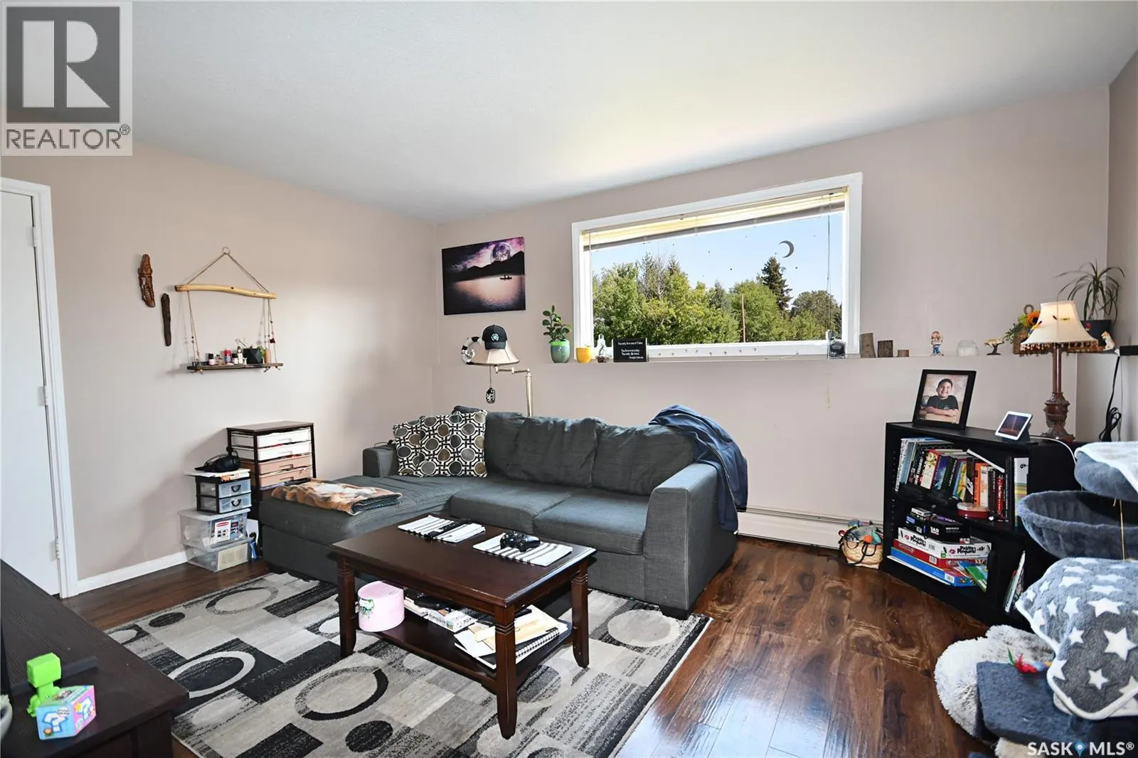 110 7th AVENUE S