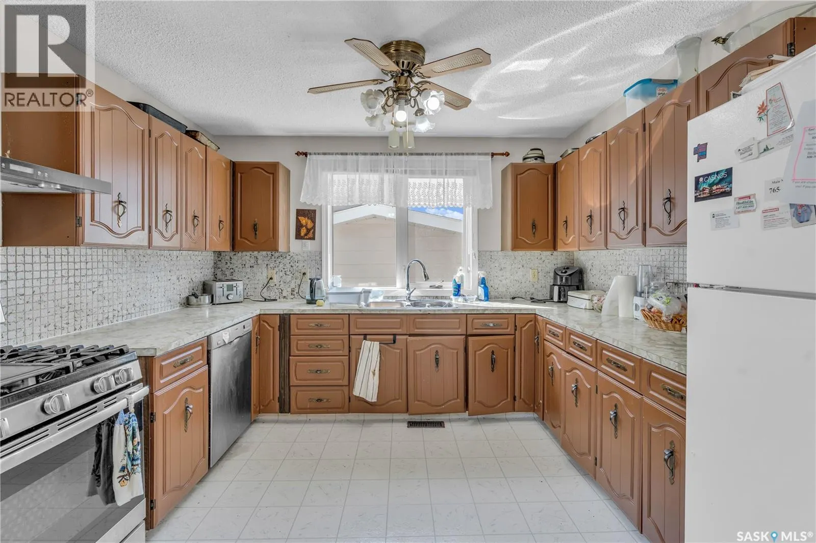 1007 Woodman CRESCENT