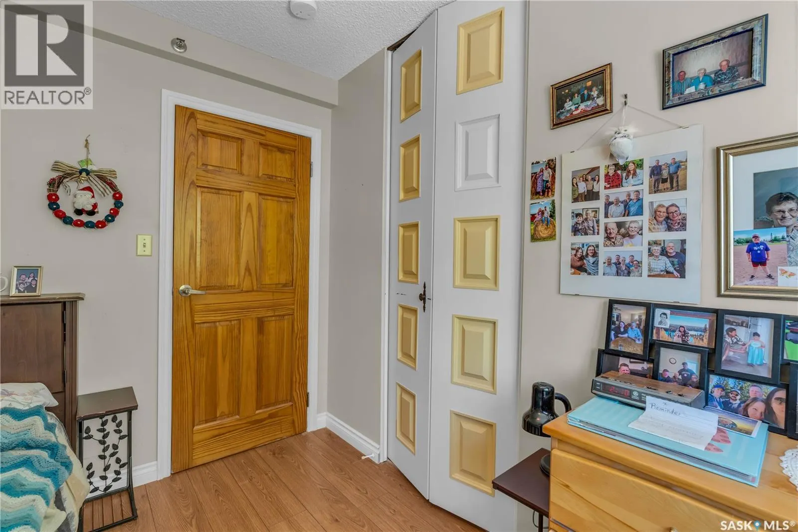 1007 Woodman CRESCENT