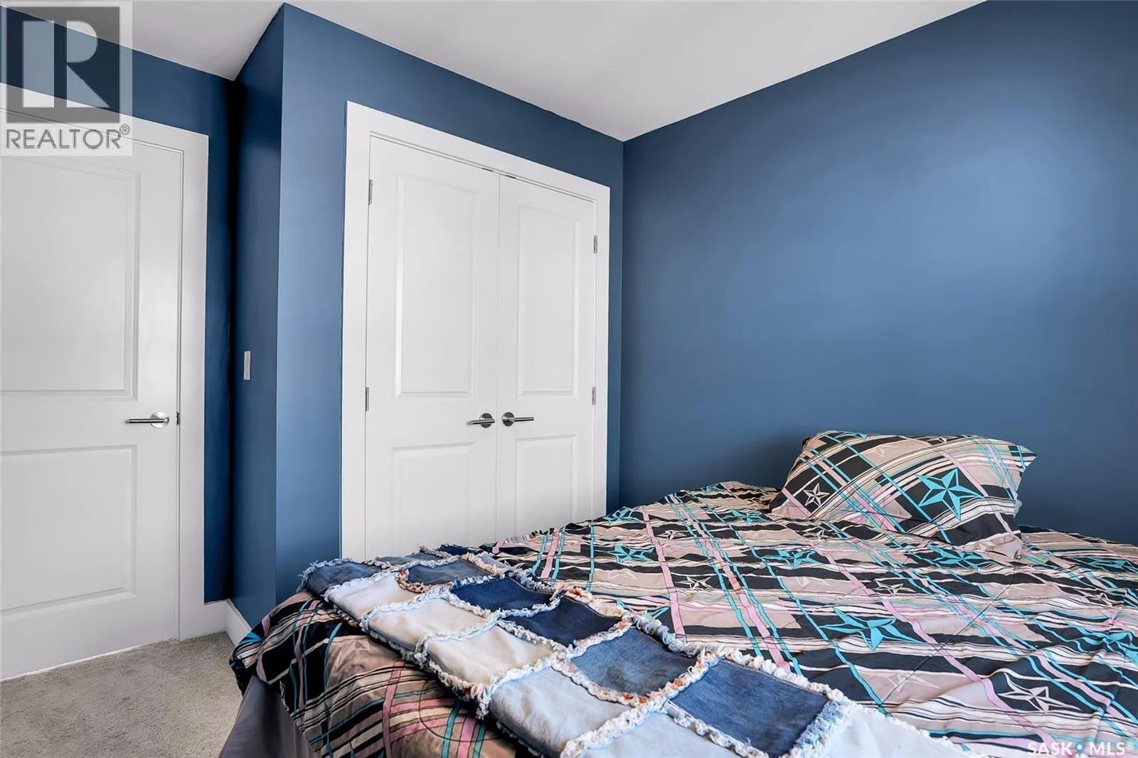 278 Eaton CRESCENT