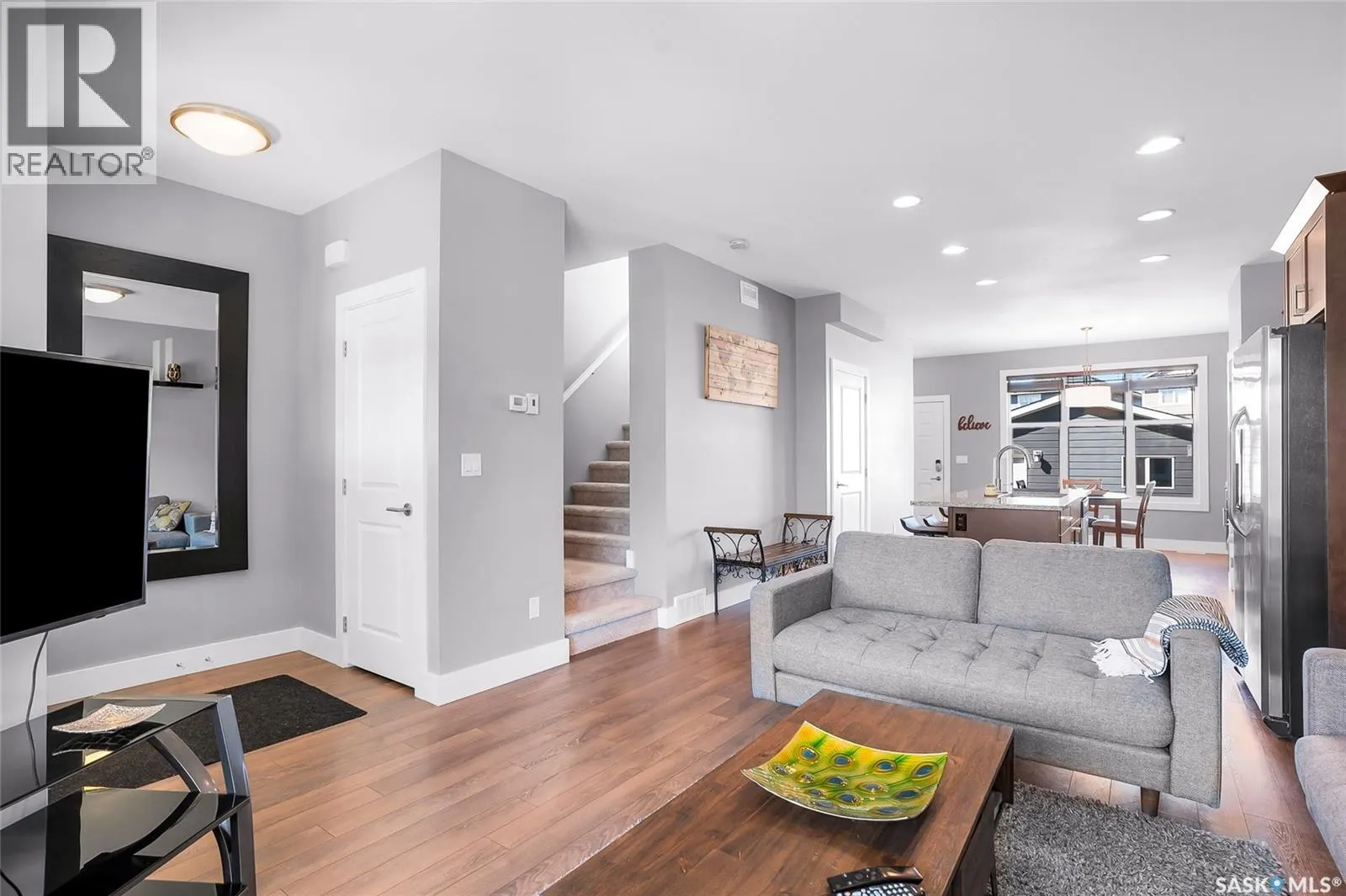 278 Eaton CRESCENT