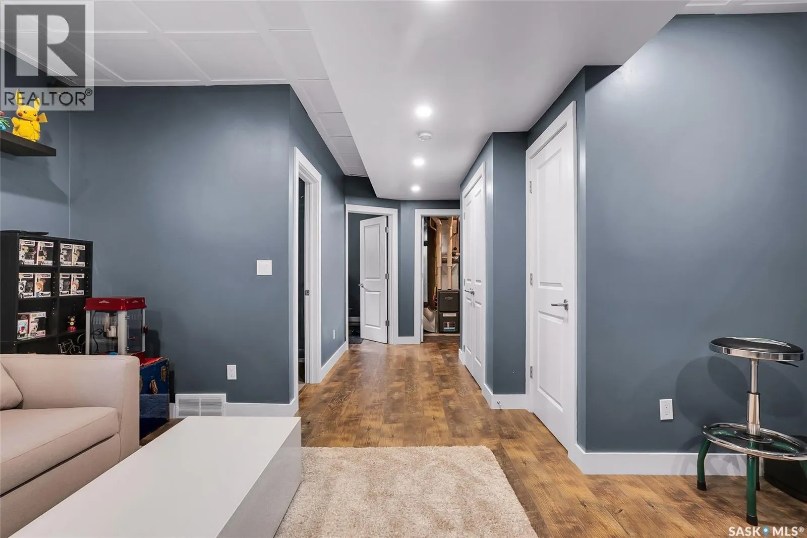 278 Eaton CRESCENT