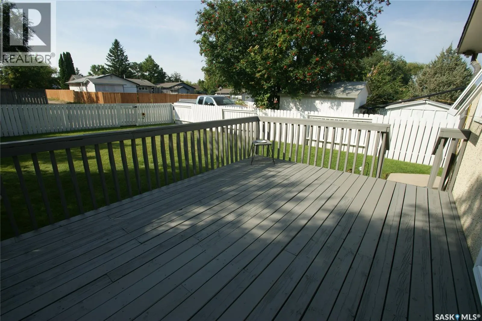 3209 33rd STREET W