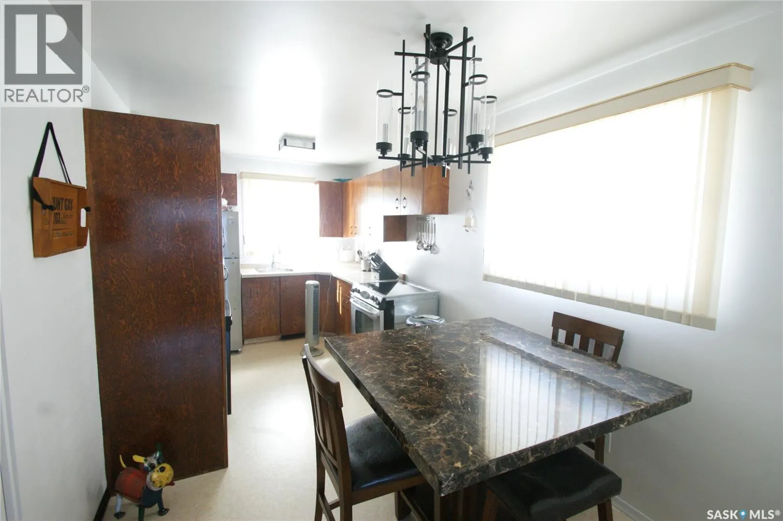 3209 33rd STREET W