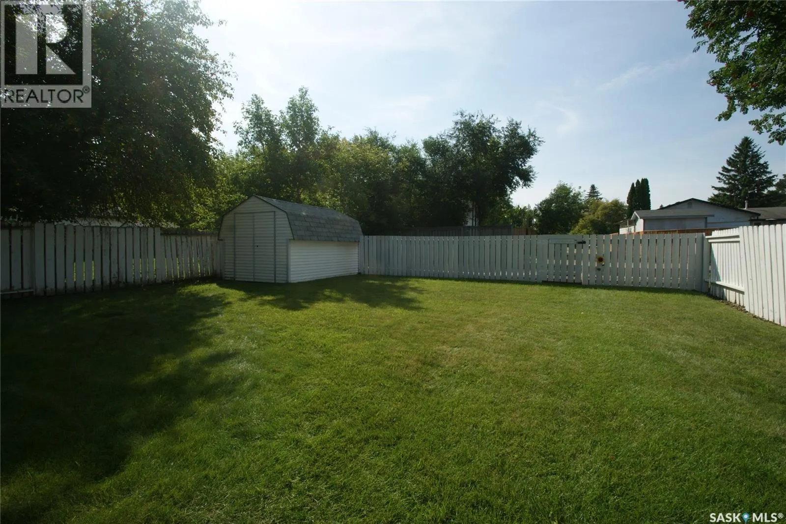 3209 33rd STREET W