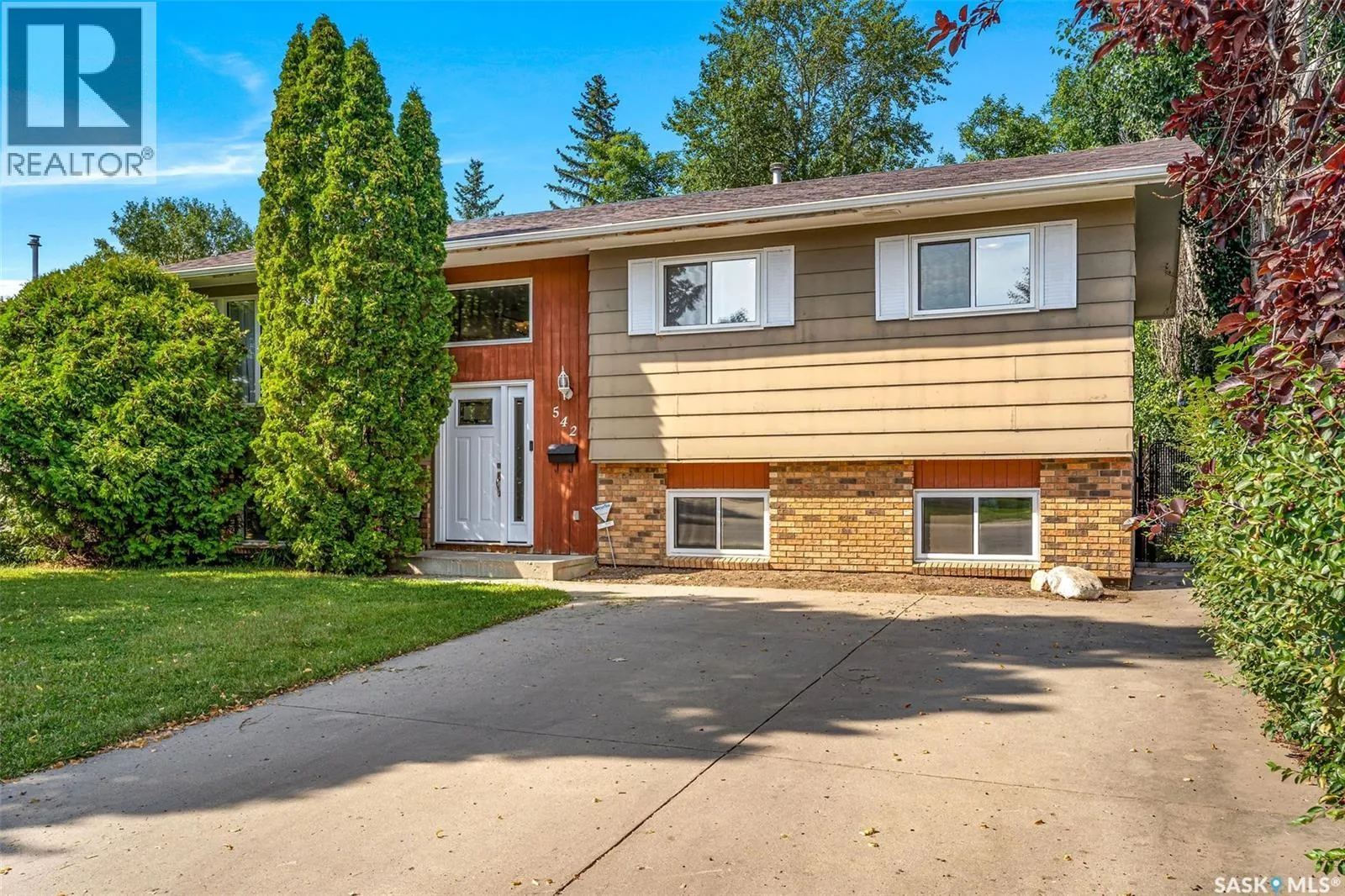 542 Redberry ROAD