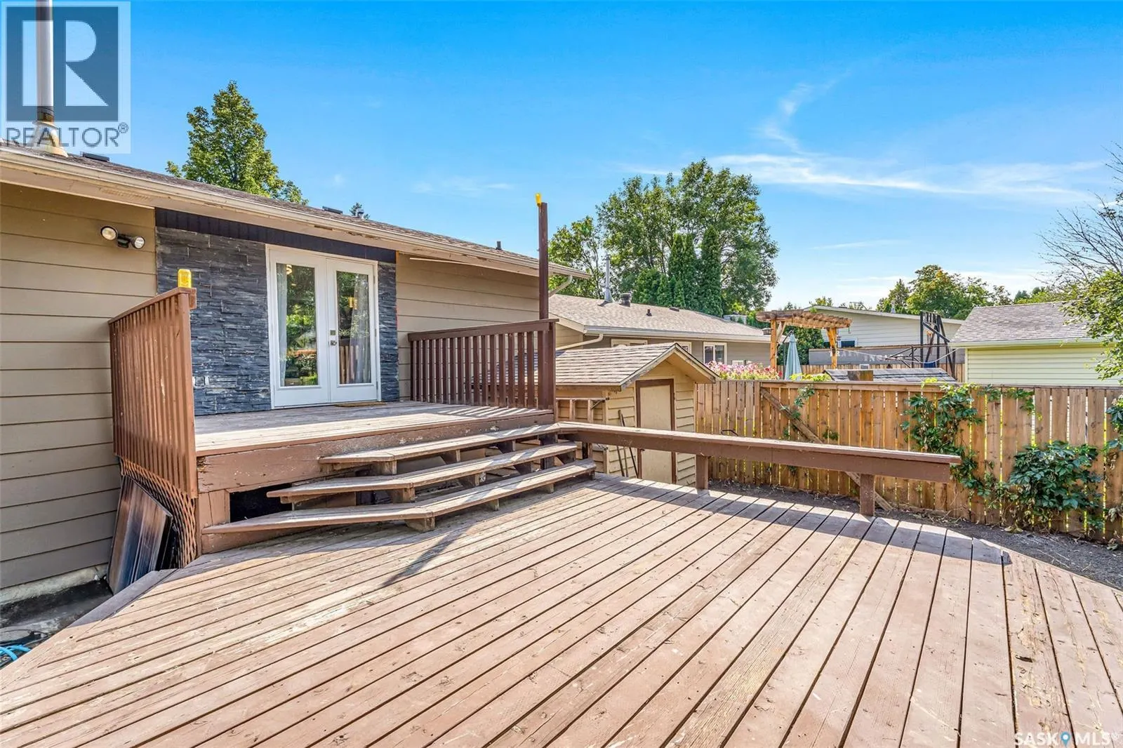 542 Redberry ROAD