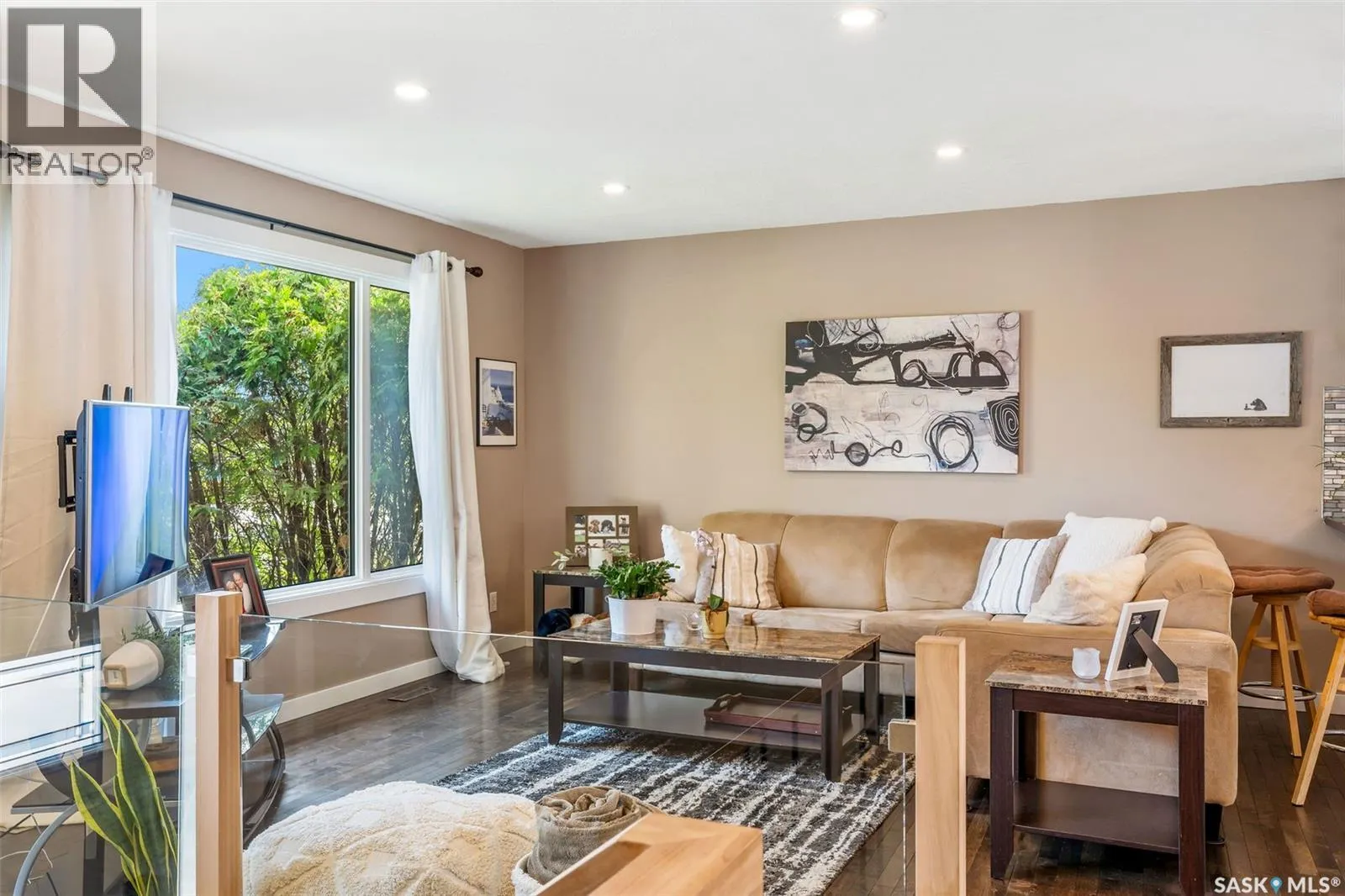 542 Redberry ROAD