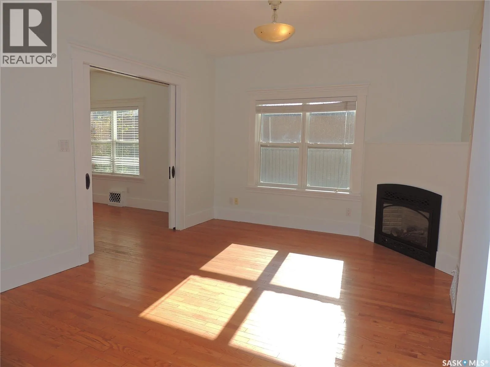 1525 3rd STREET