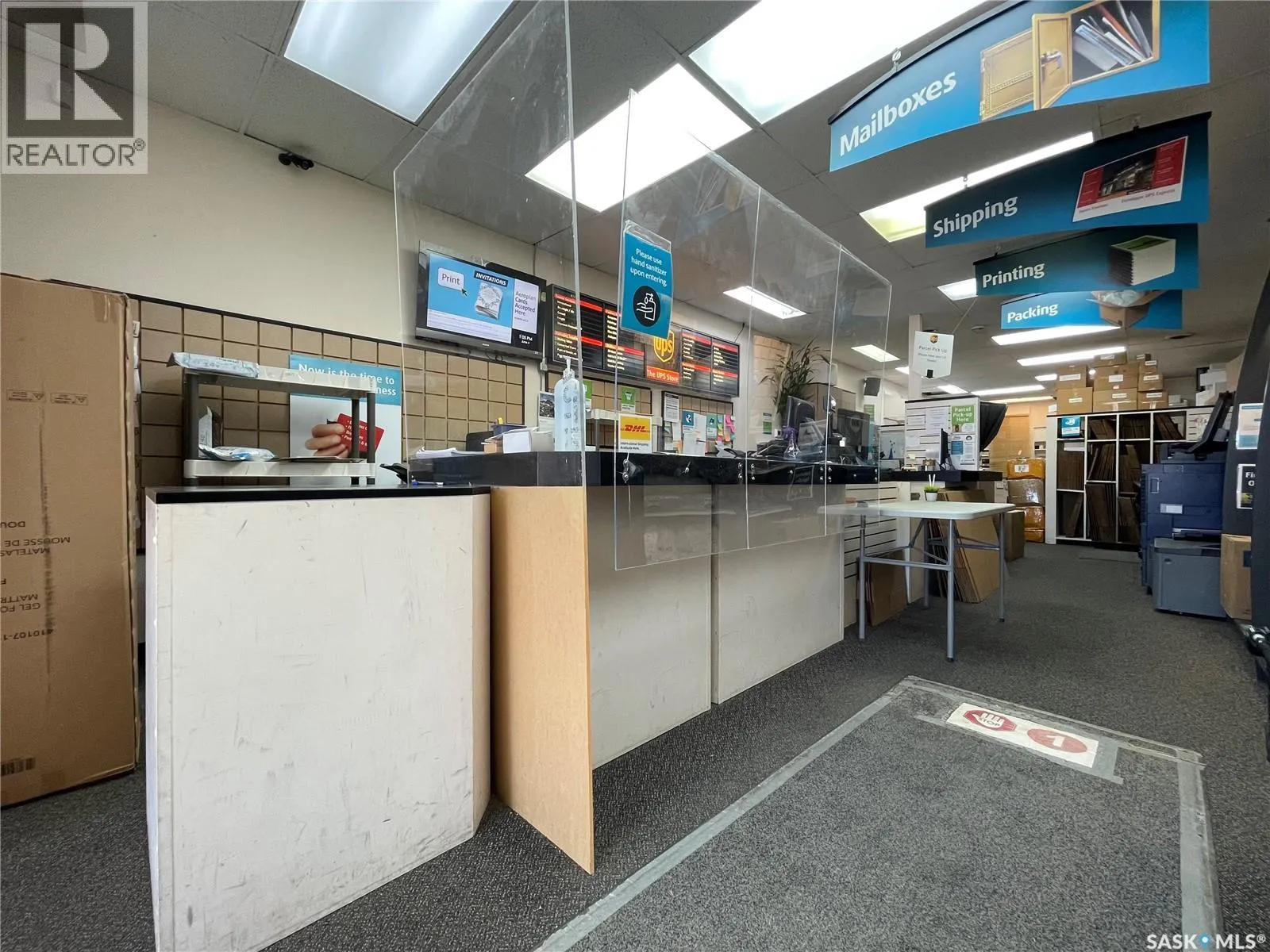 8B 3110 8th STREET E