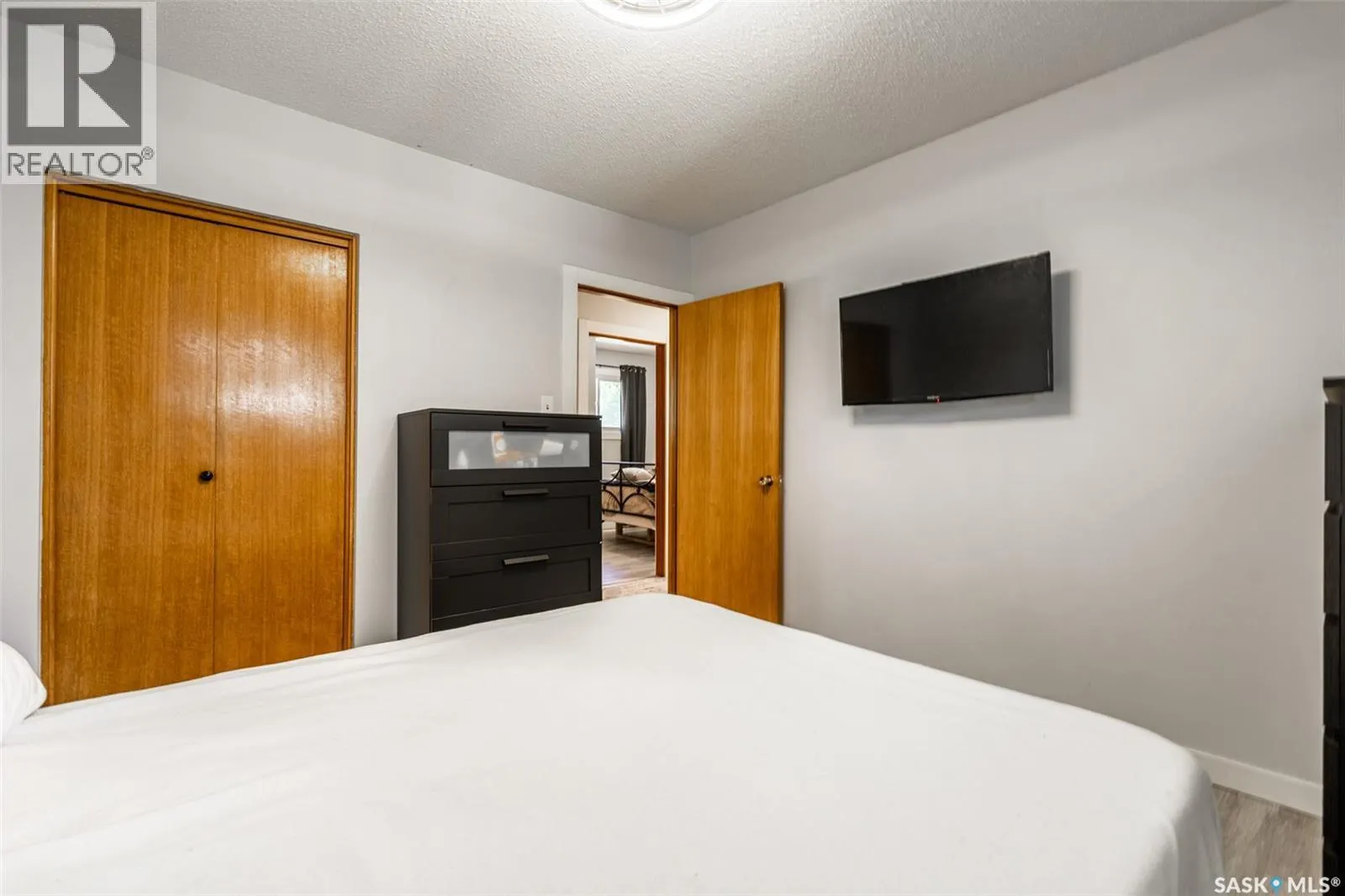 1125 Wilson CRESCENT