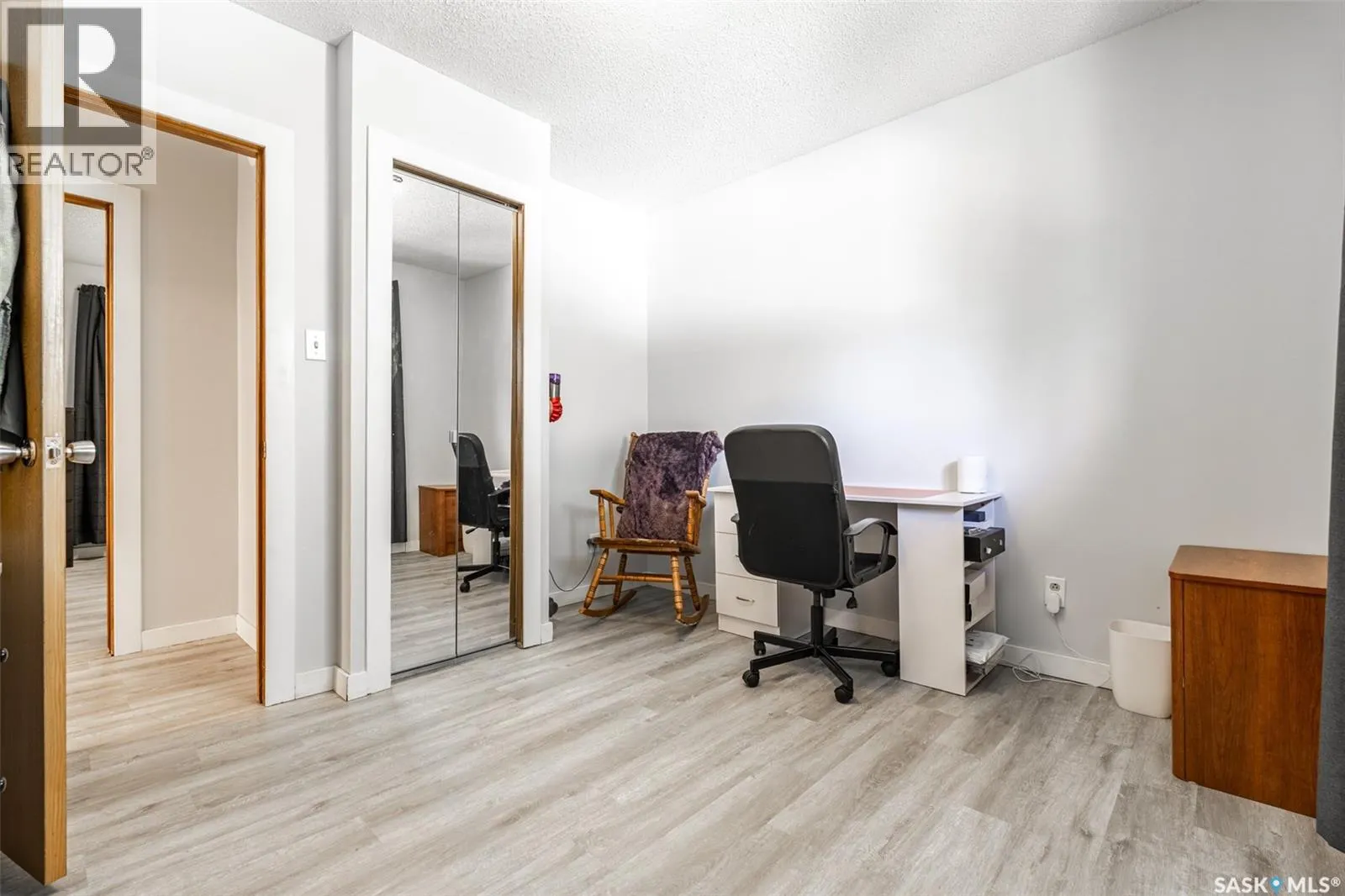 1125 Wilson CRESCENT