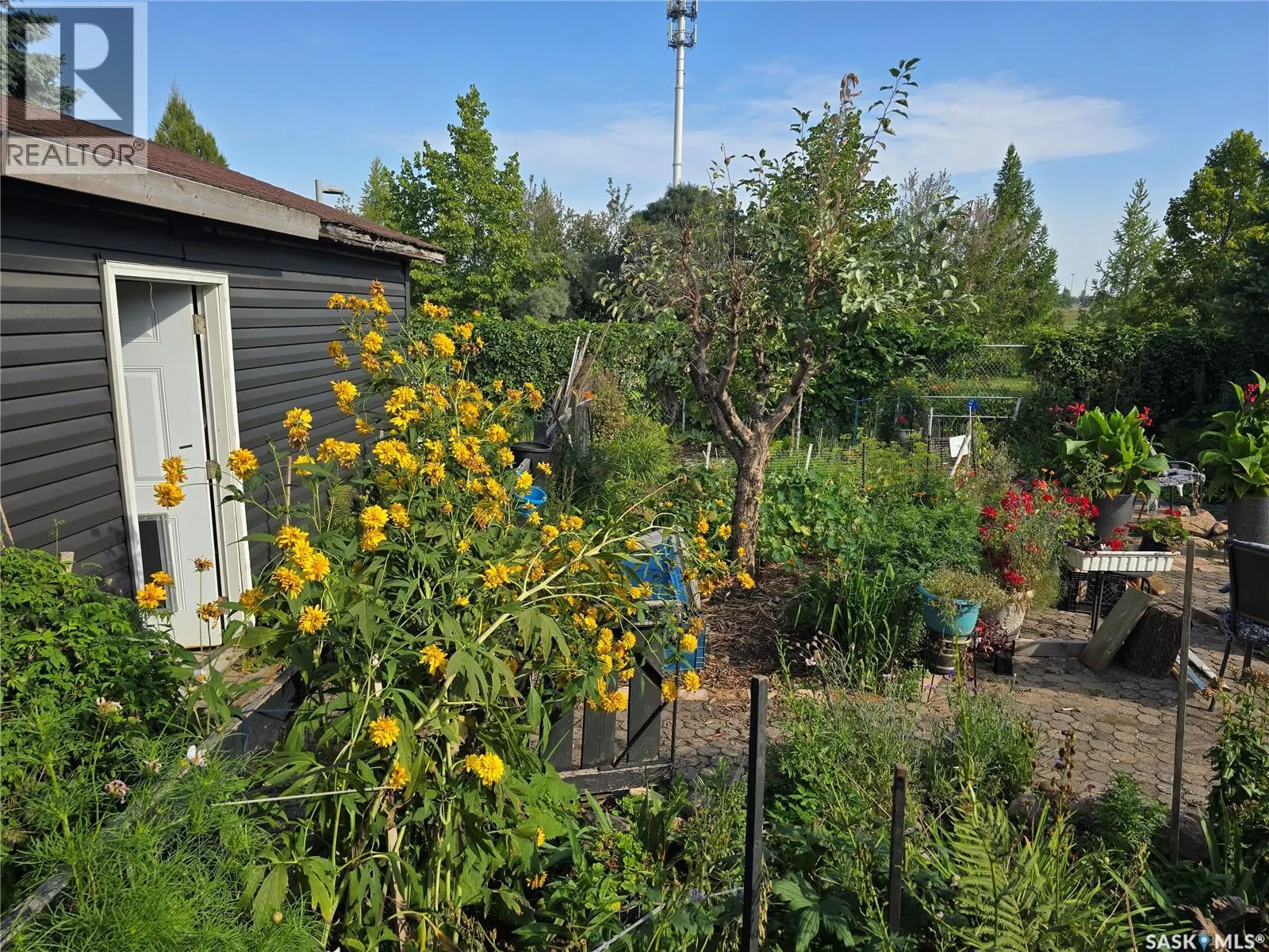 134 Heise CRESCENT