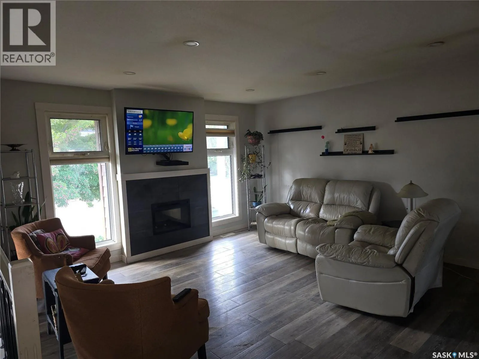 134 Heise CRESCENT