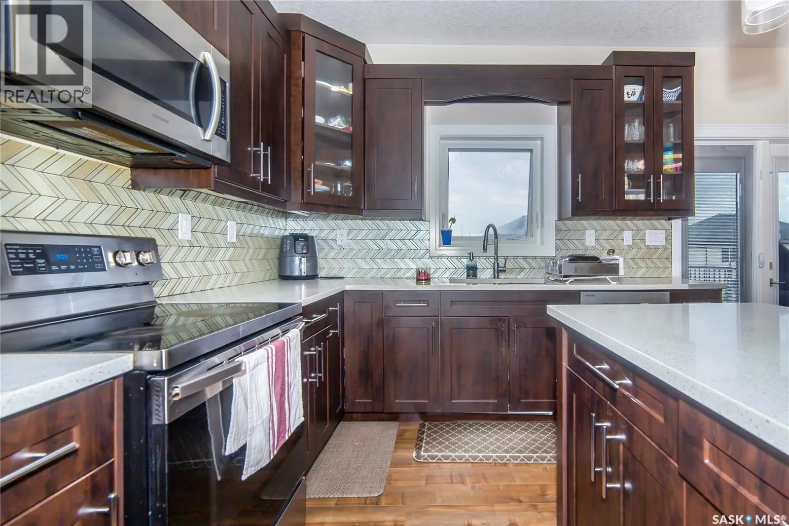 211 Settler CRESCENT