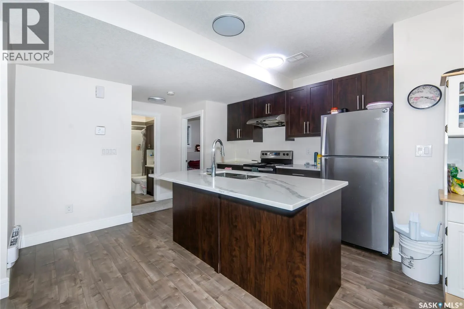 211 Settler CRESCENT