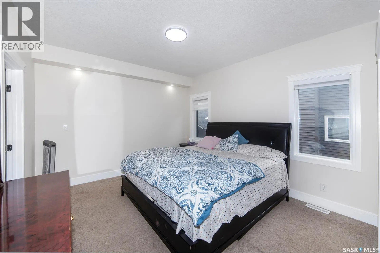 211 Settler CRESCENT