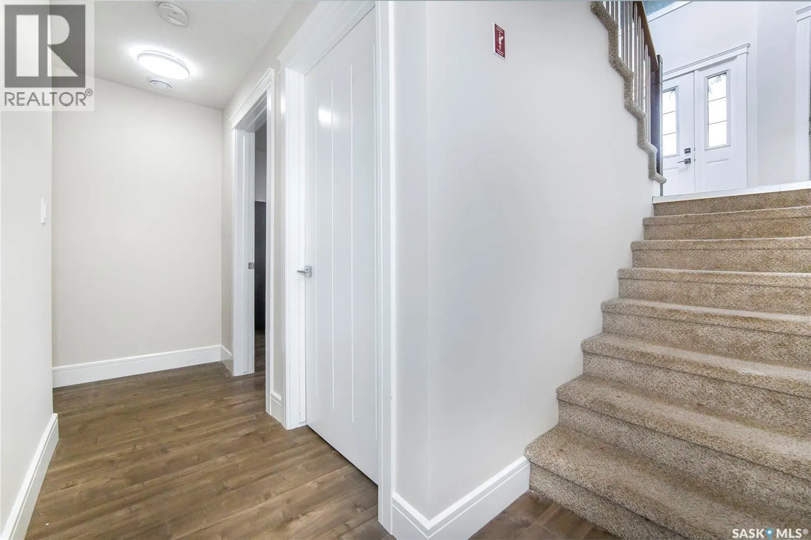 211 Settler CRESCENT