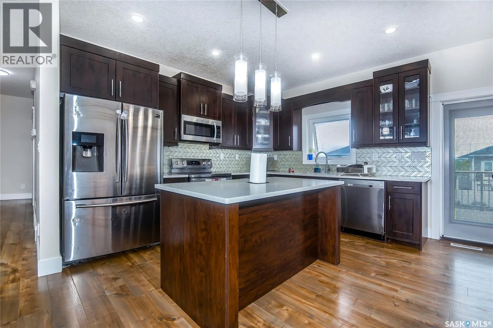 211 Settler CRESCENT