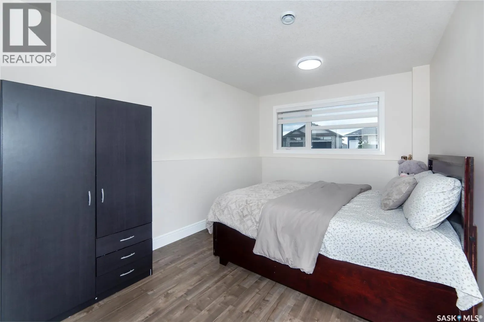 211 Settler CRESCENT