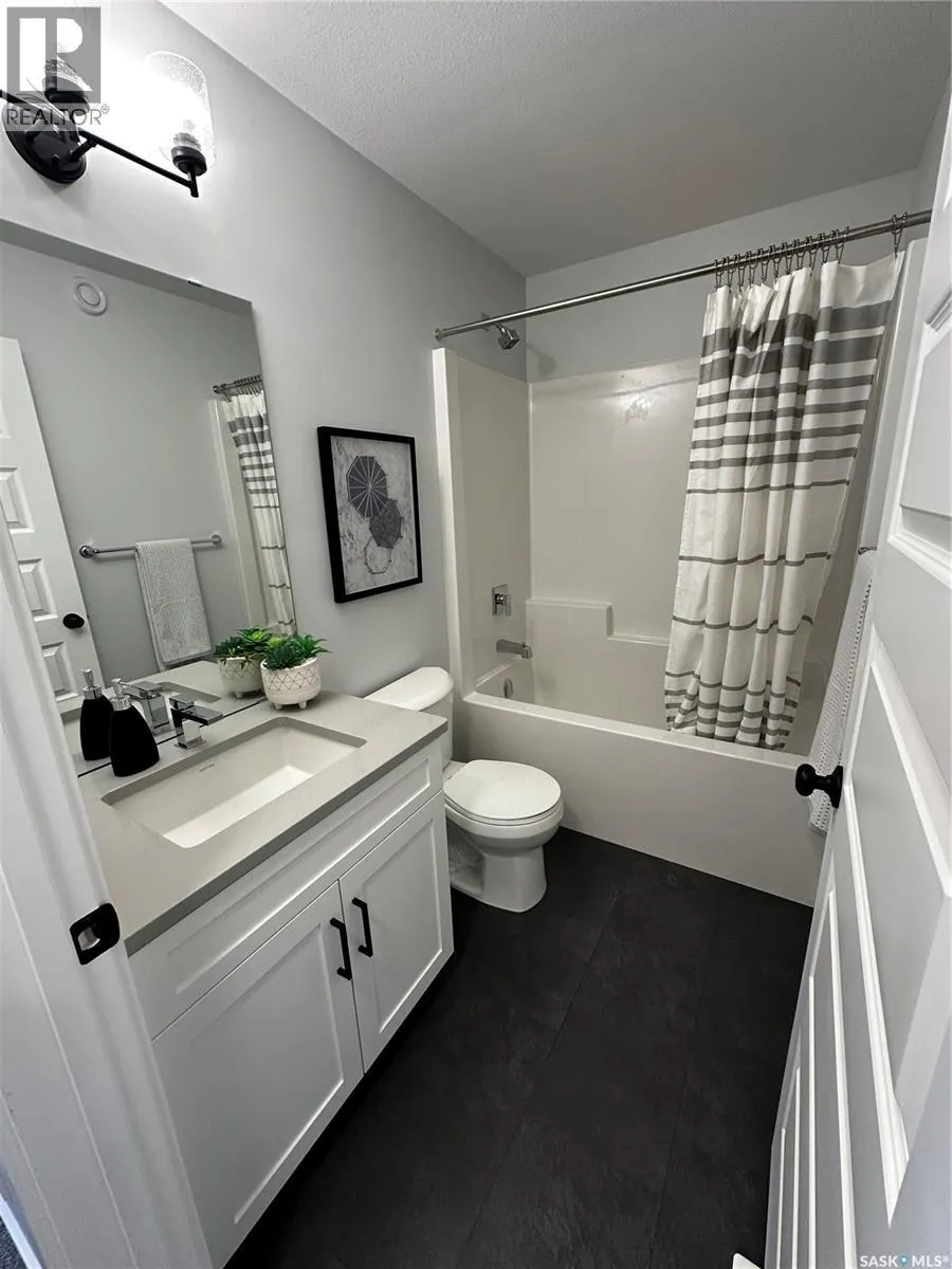 504 Myles Heidt MANOR