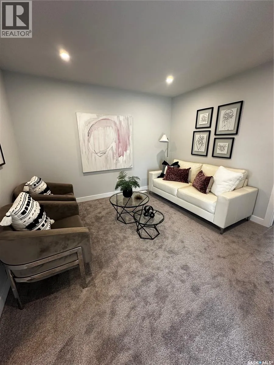 504 Myles Heidt MANOR