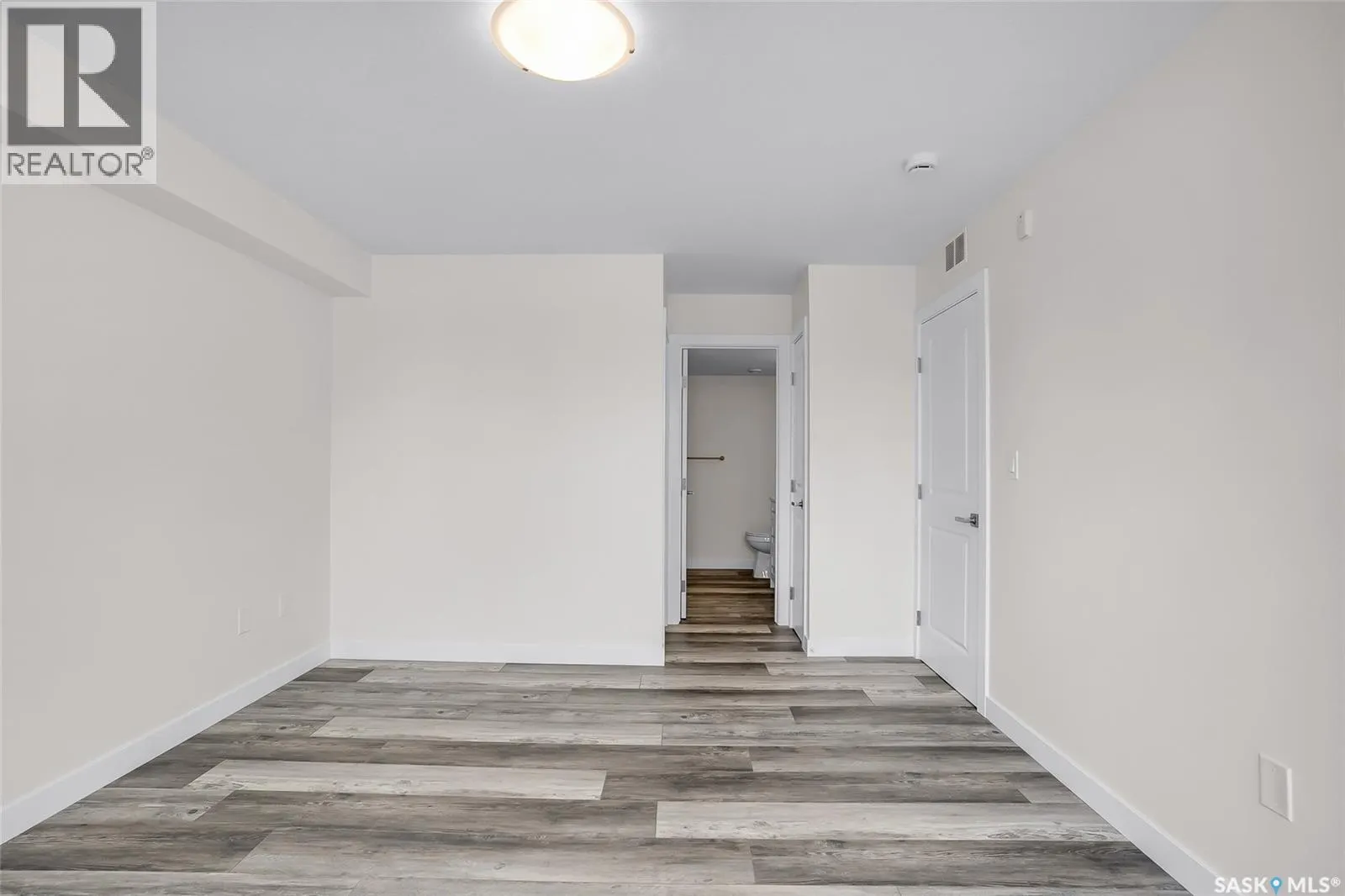 203 318 108th STREET W