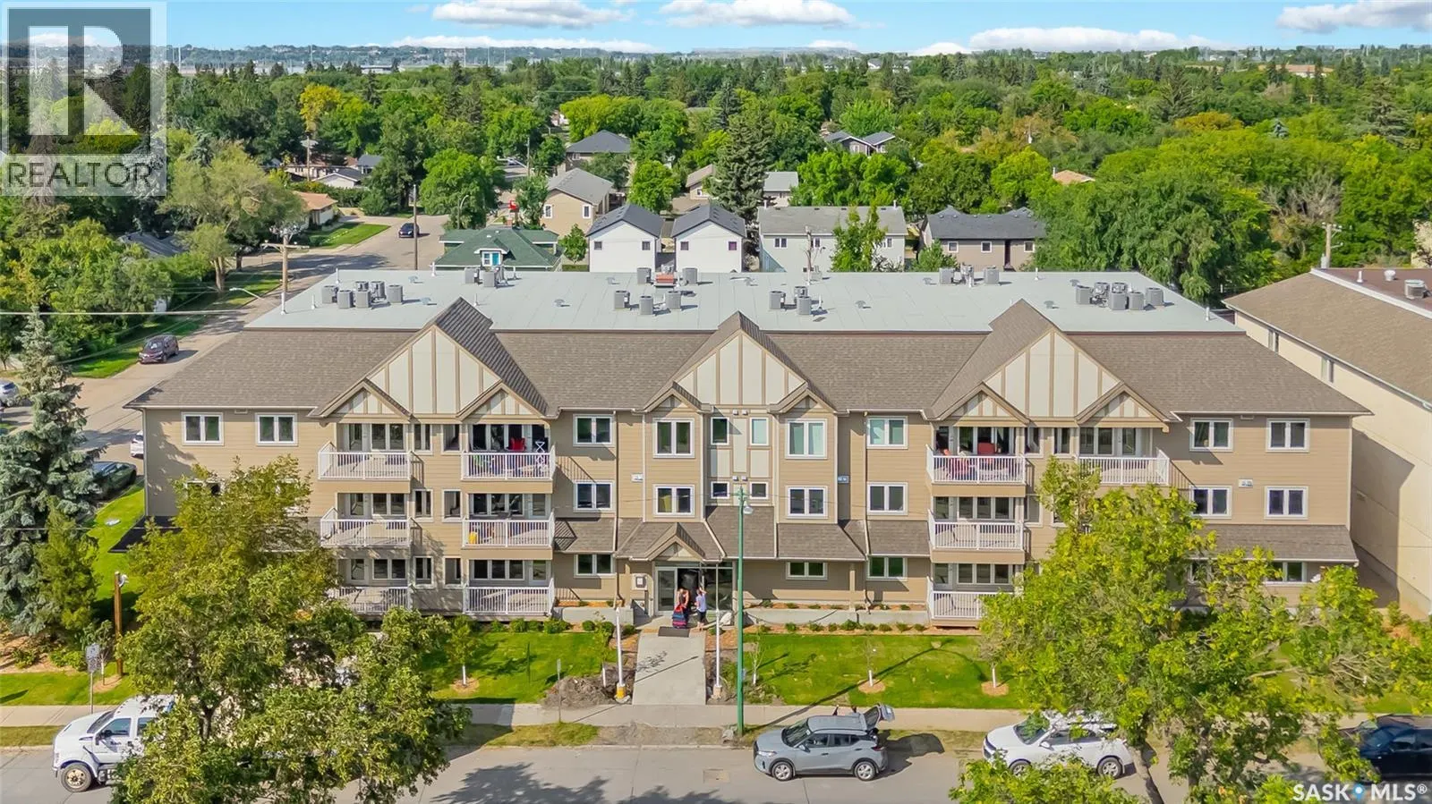 203 318 108th STREET W
