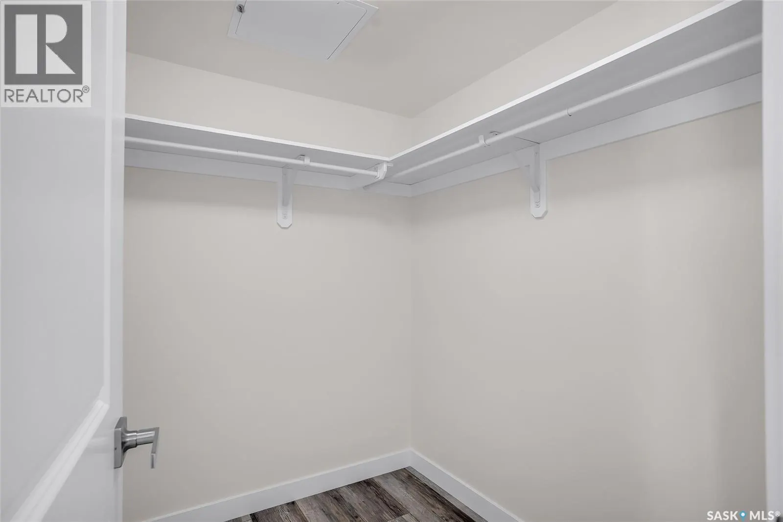 203 318 108th STREET W