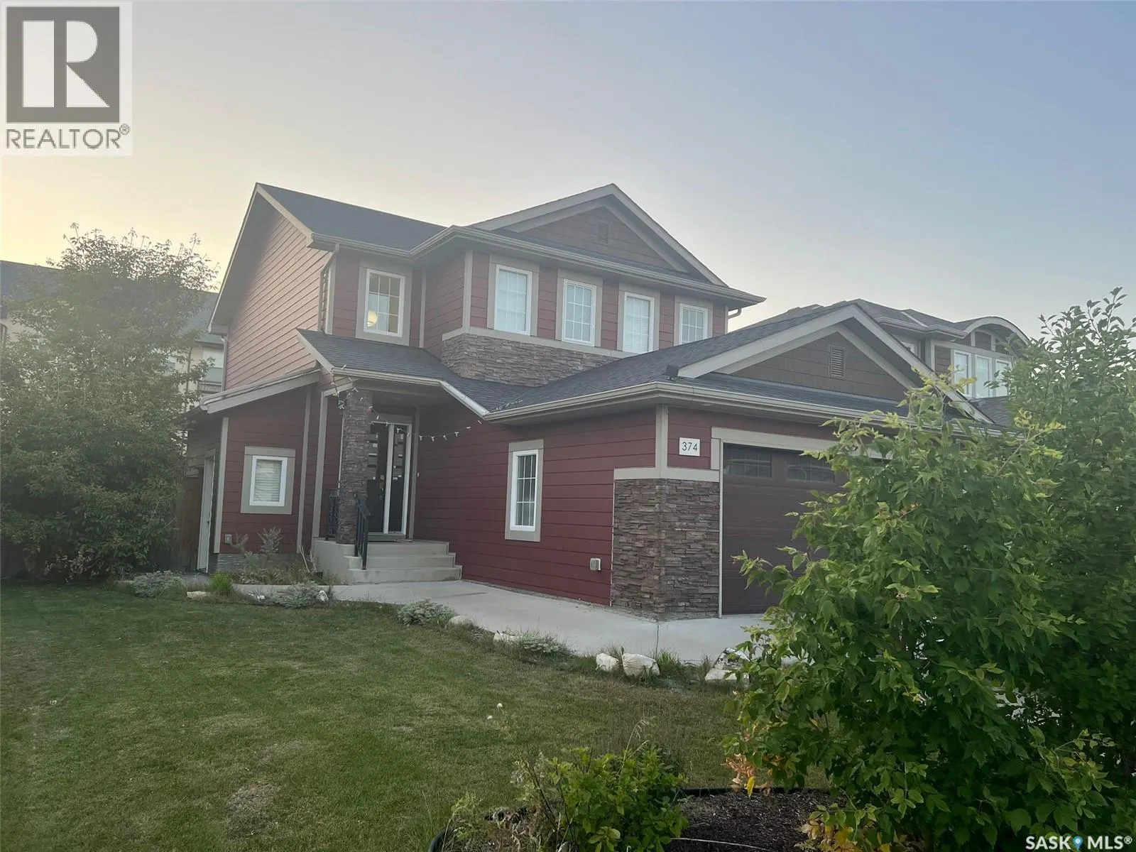 374 Pichler CRESCENT