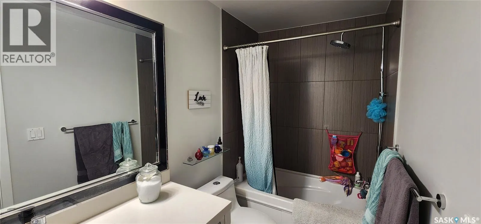 509 1015 Patrick CRESCENT