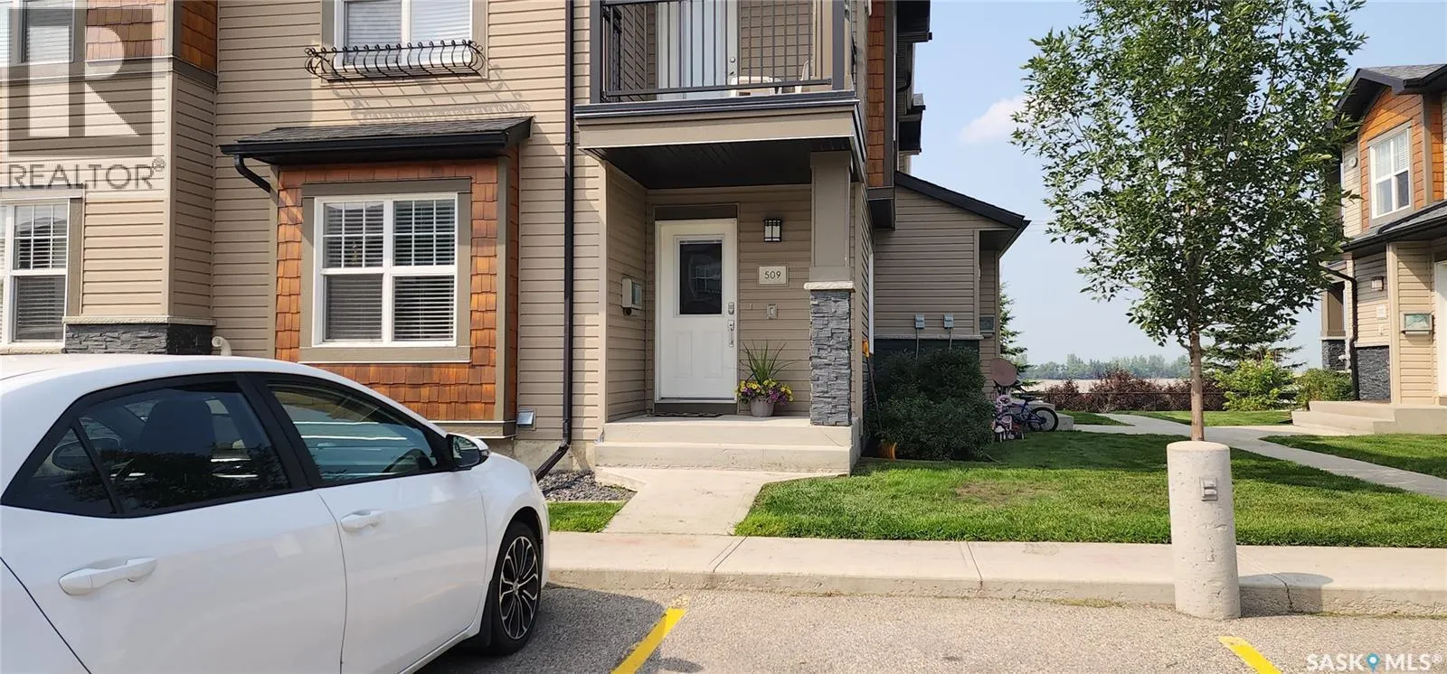 509 1015 Patrick CRESCENT