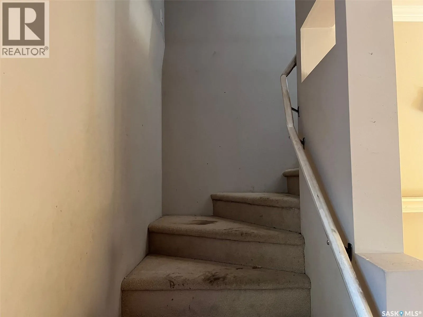 2150 Elliott STREET
