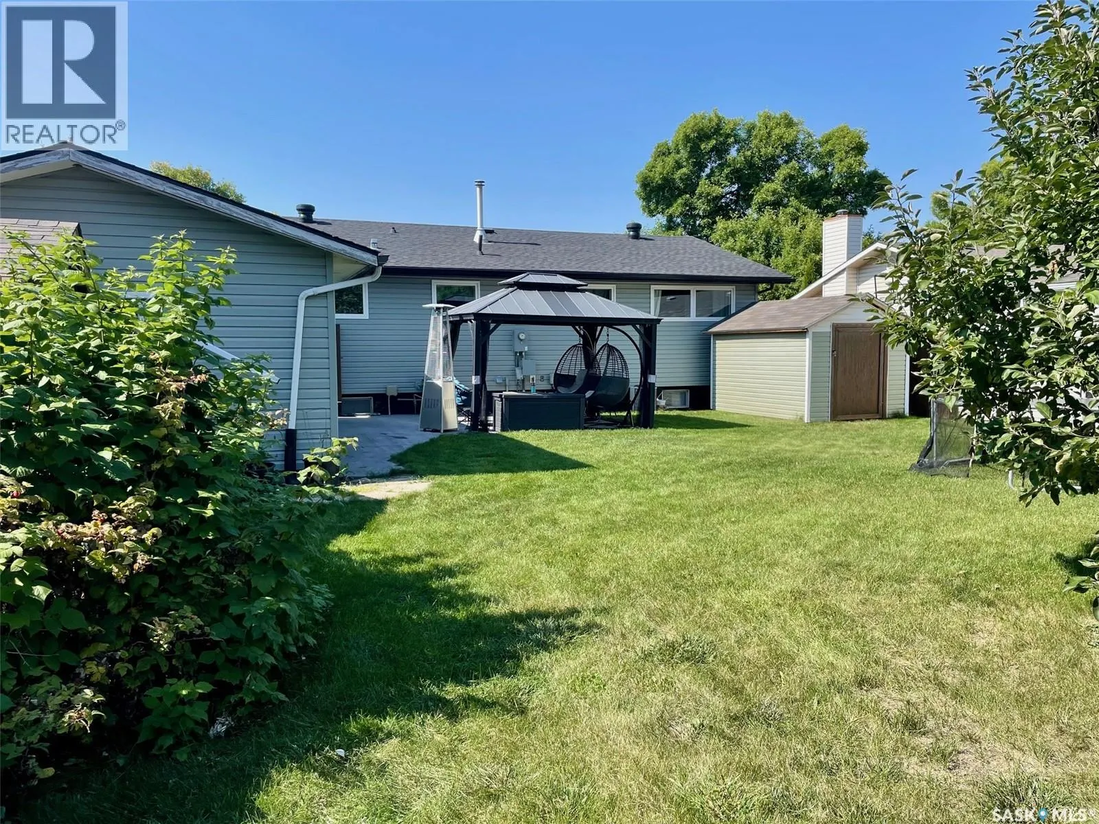 73 Cedarwood CRESCENT