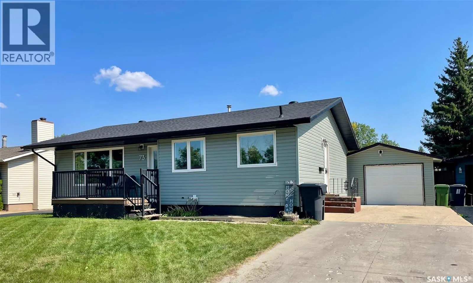 73 Cedarwood CRESCENT