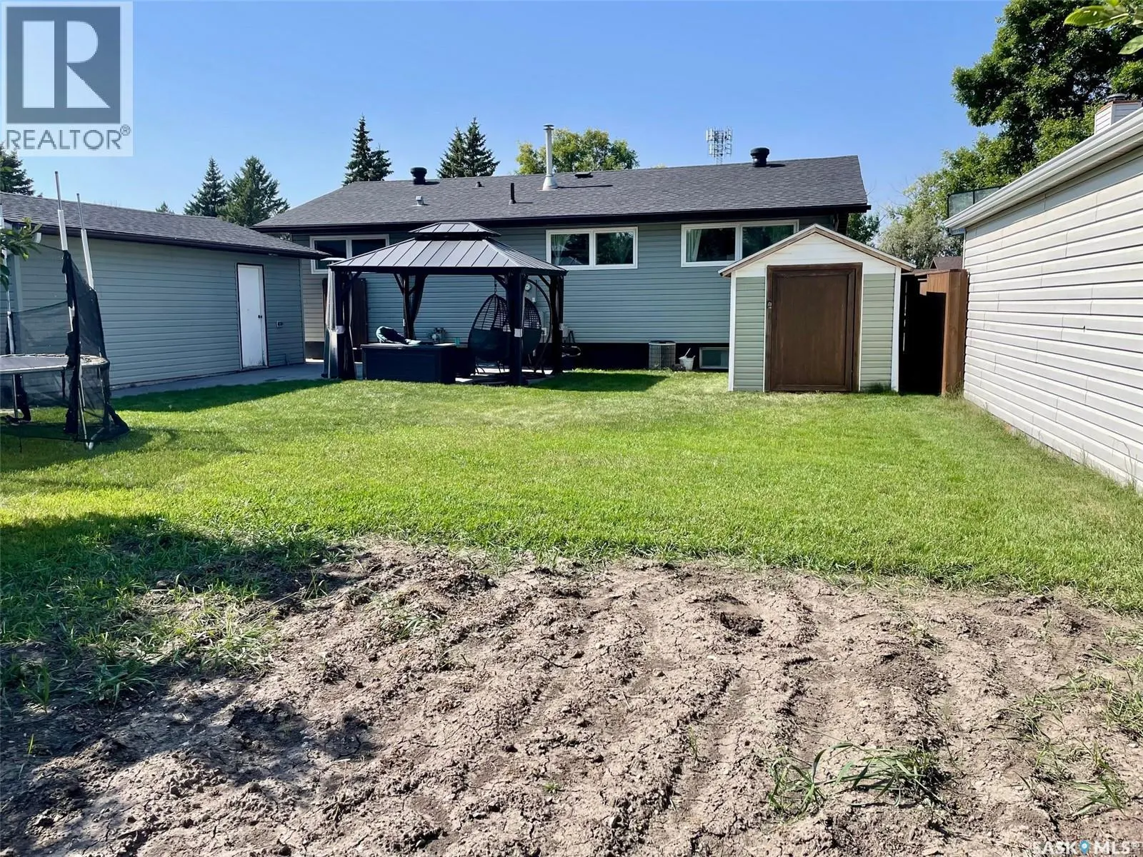 73 Cedarwood CRESCENT