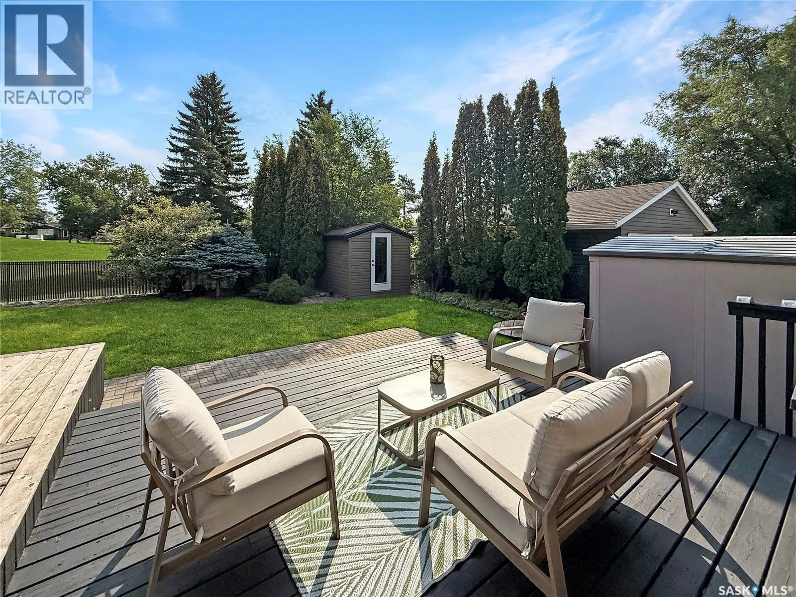 3078 6th AVENUE W