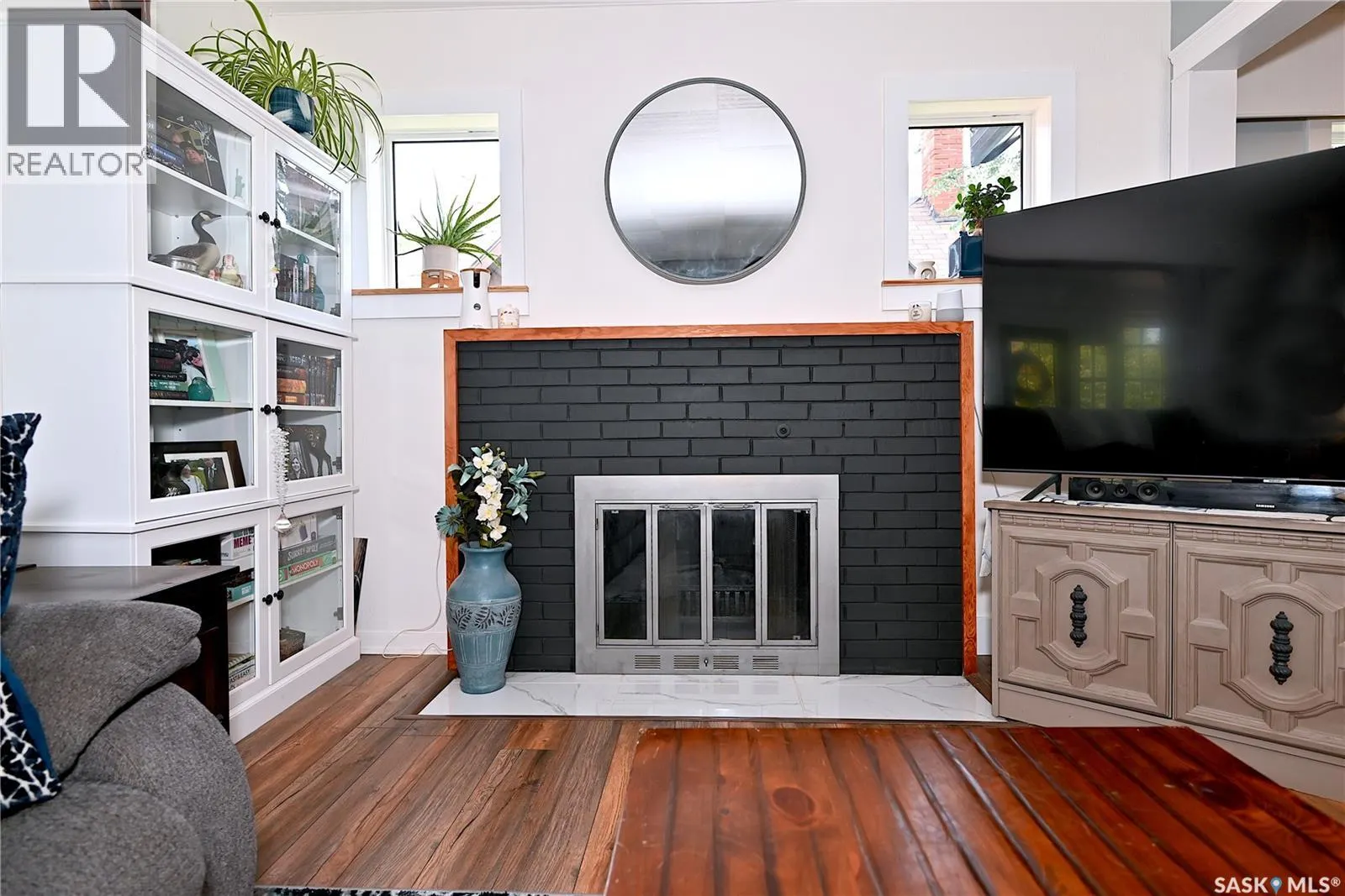 1110 3rd STREET