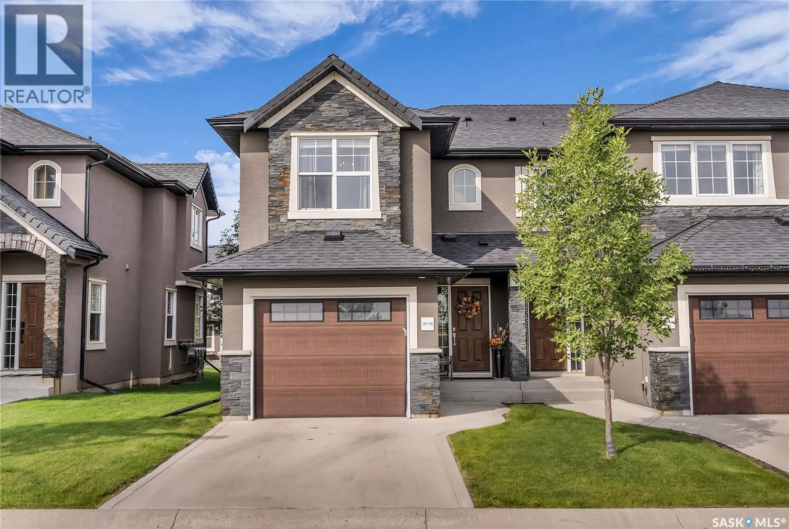 315 1303 Paton CRESCENT