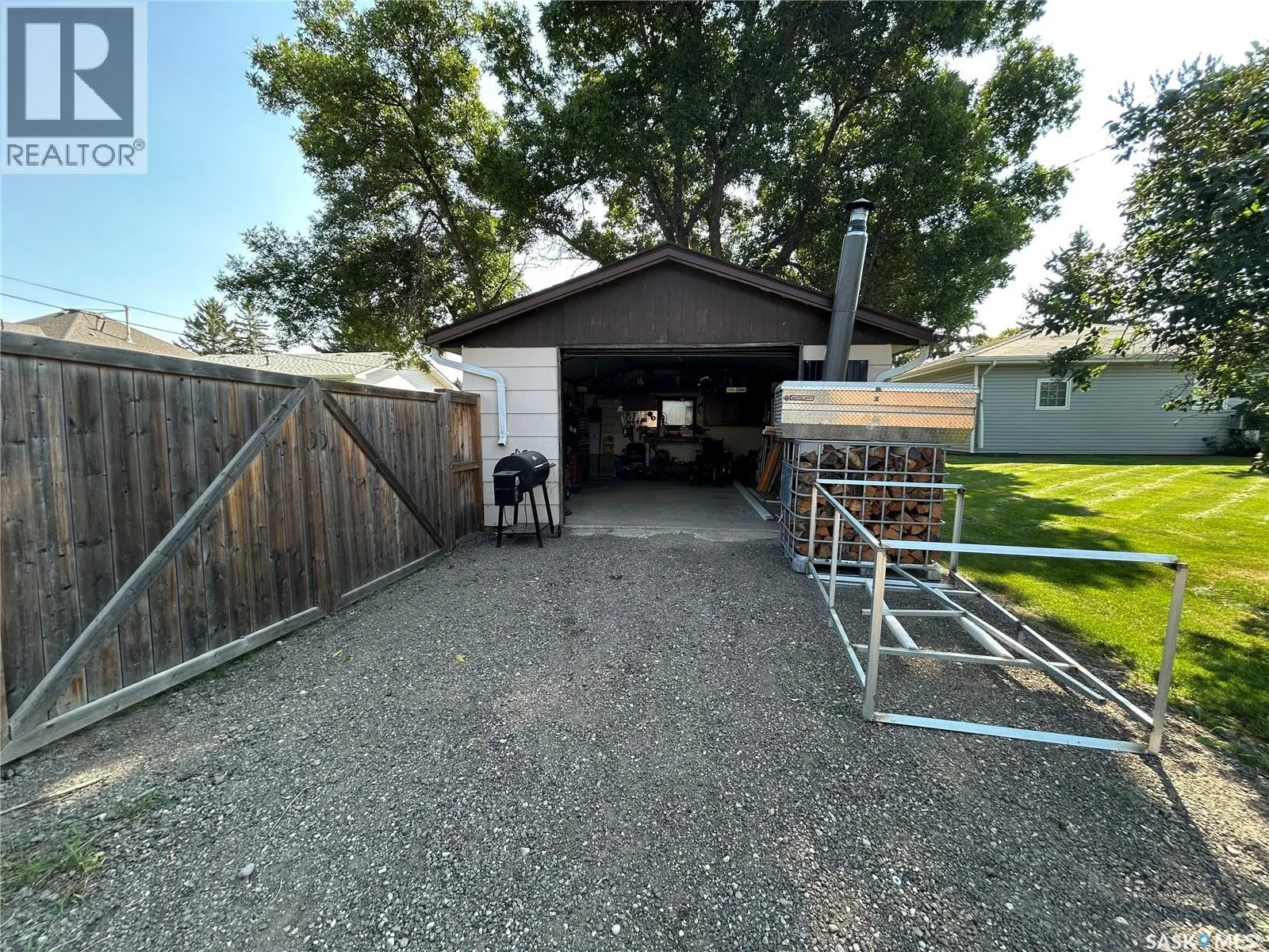 306 Alexander STREET
