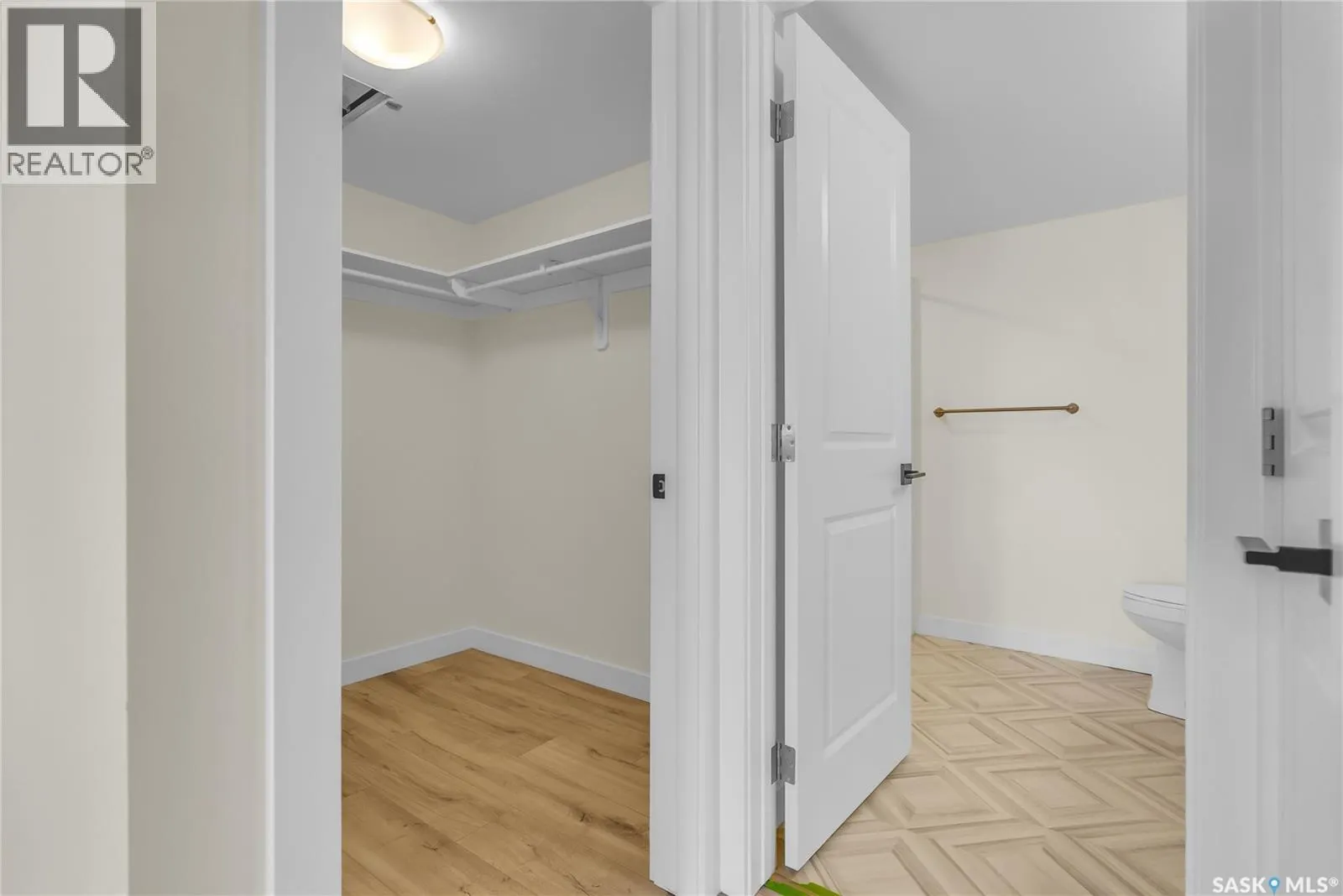 103 318 108th STREET W