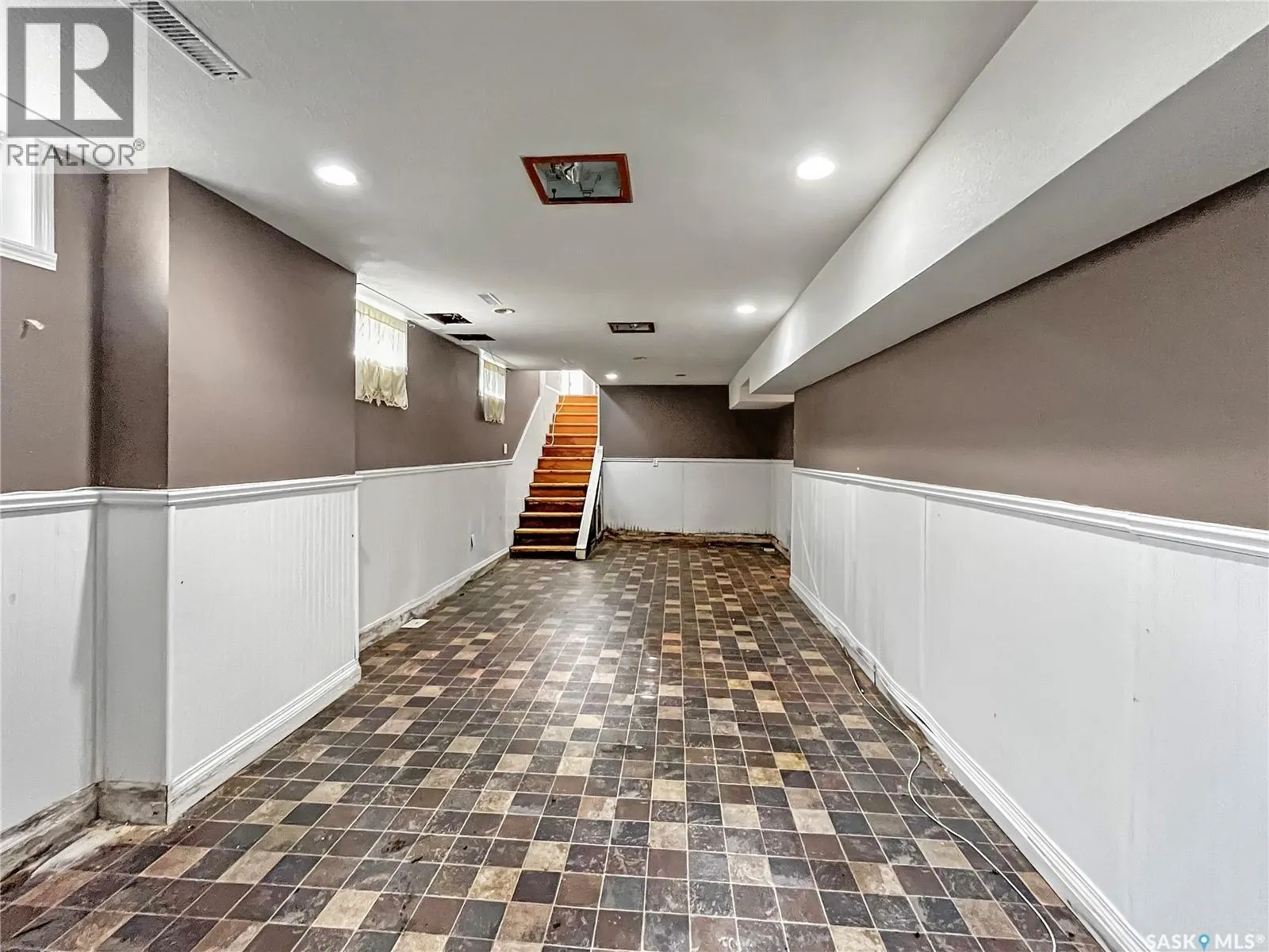615 Buchanan DRIVE