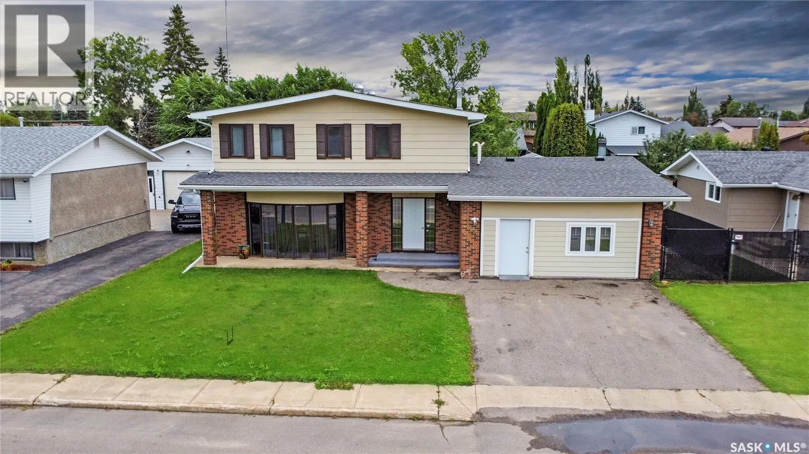 615 Buchanan DRIVE