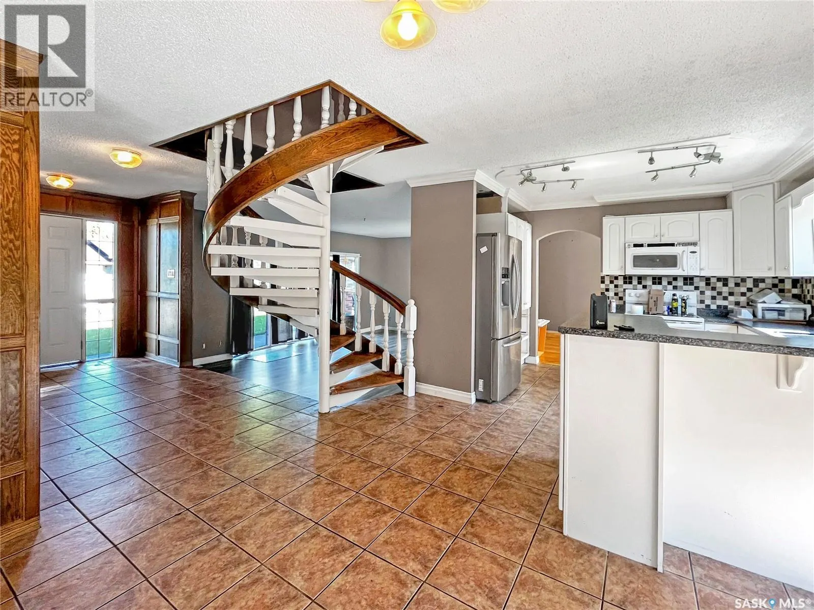 615 Buchanan DRIVE