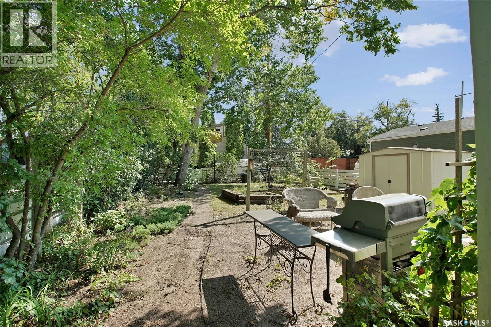 1301 Broadway AVENUE