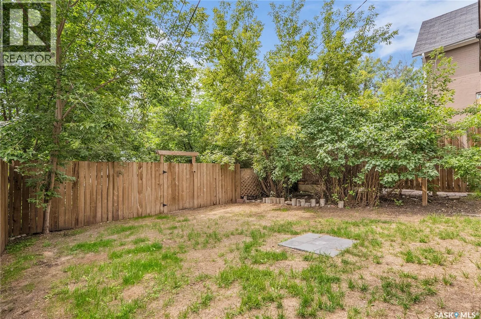 107 28th STREET W
