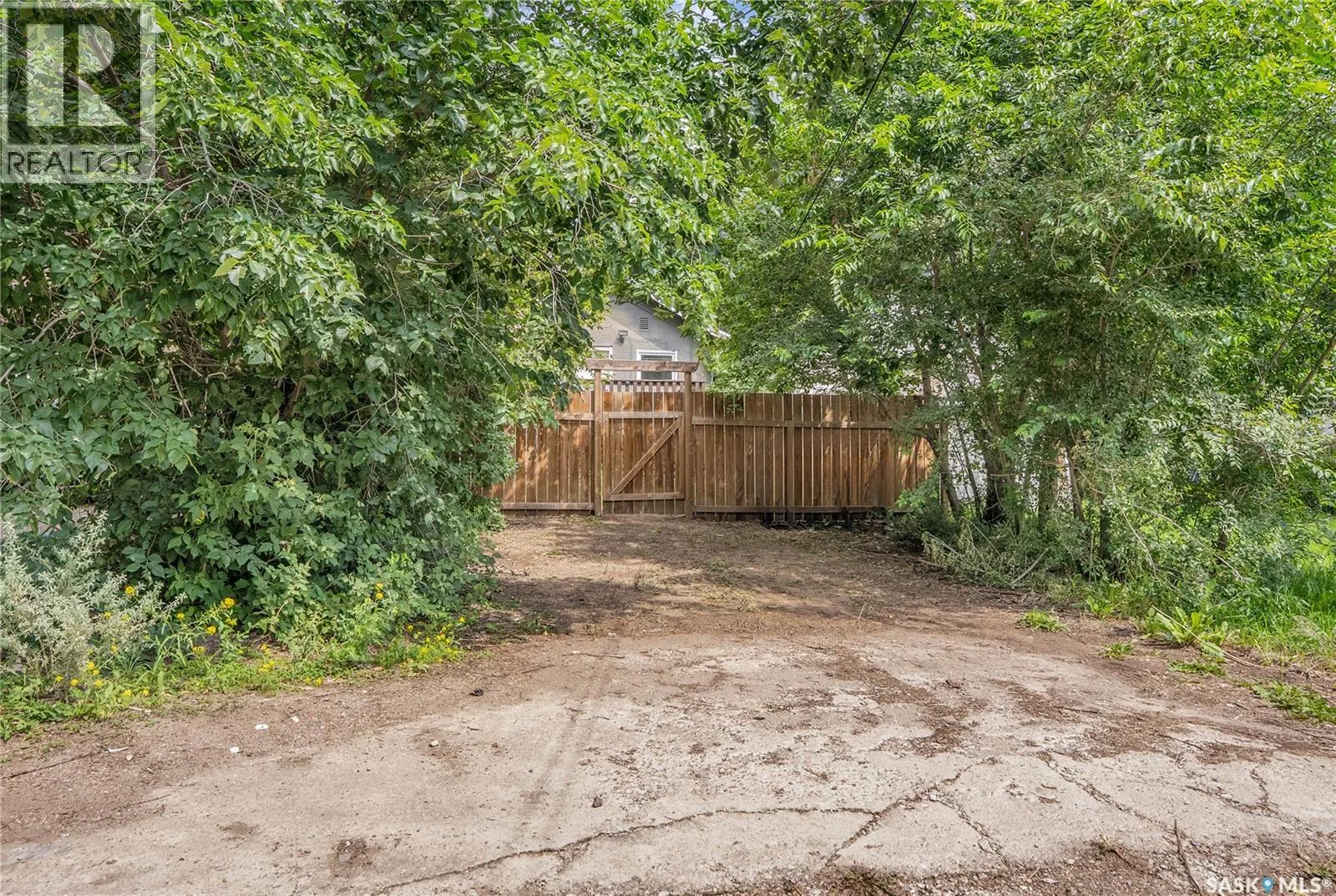107 28th STREET W
